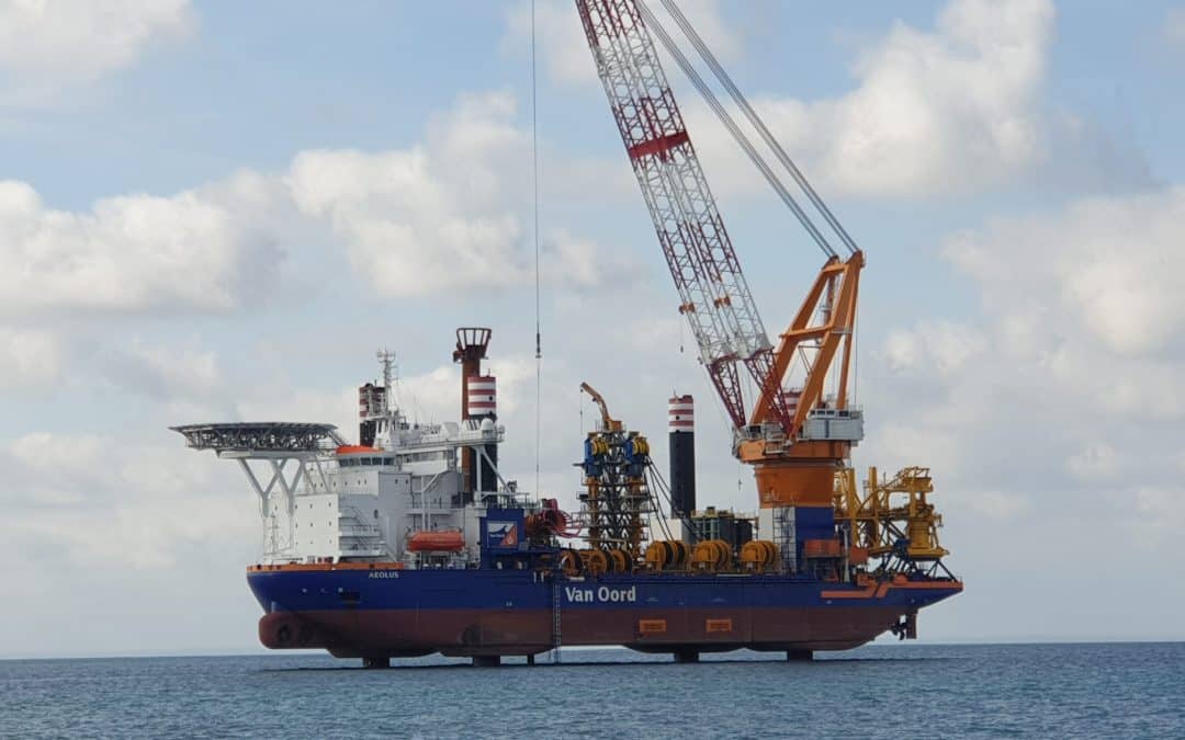 [Actualité travaux] L’Aeolus s’est déplacé pour travailler sur l’emplacement de la sous-station électrique